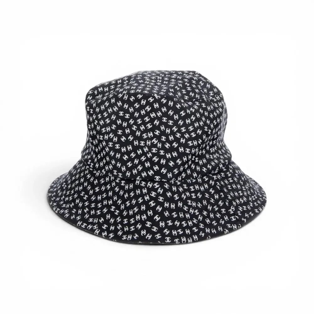 Chanel Black white Interlocking CC Nylon Bucket Hat S sz